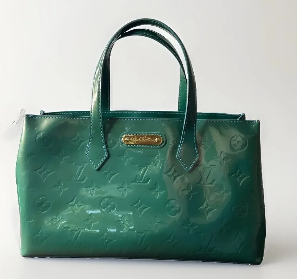 *Louis Vuitton* RARE! AUTHENTICATED Lagoon ( Green) Wilshire PM